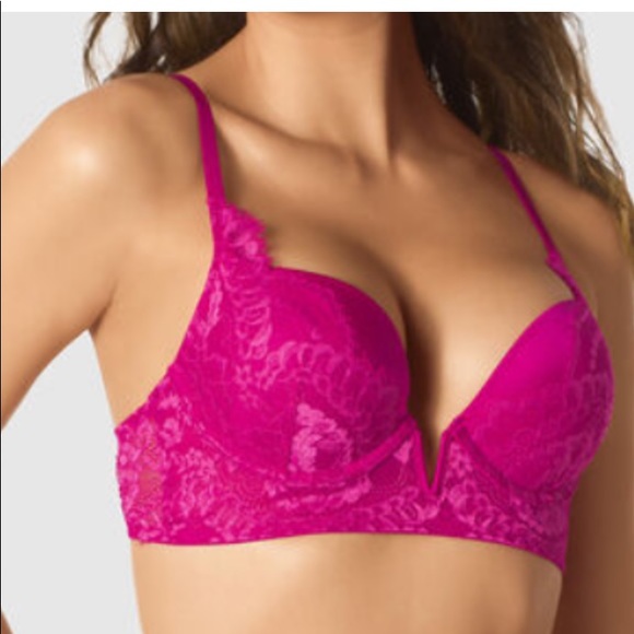 Brassière - Picture 2 of 2